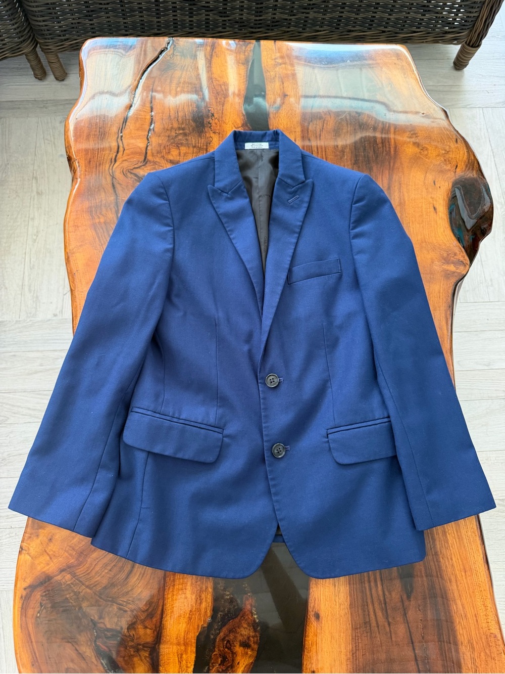 Calvin Klein Boys' Navy Two-Button Blazer Infinite stretch jacket size 10